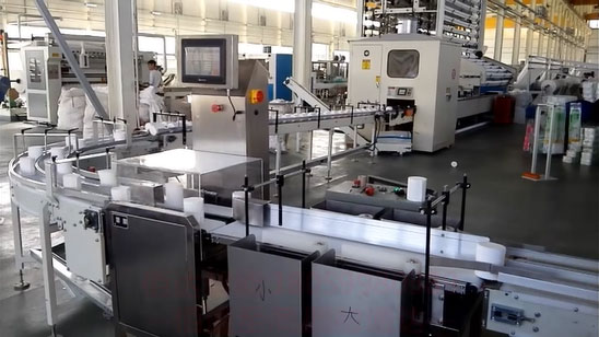 在線重量選別機清風卷紙現(xiàn)場分選圖